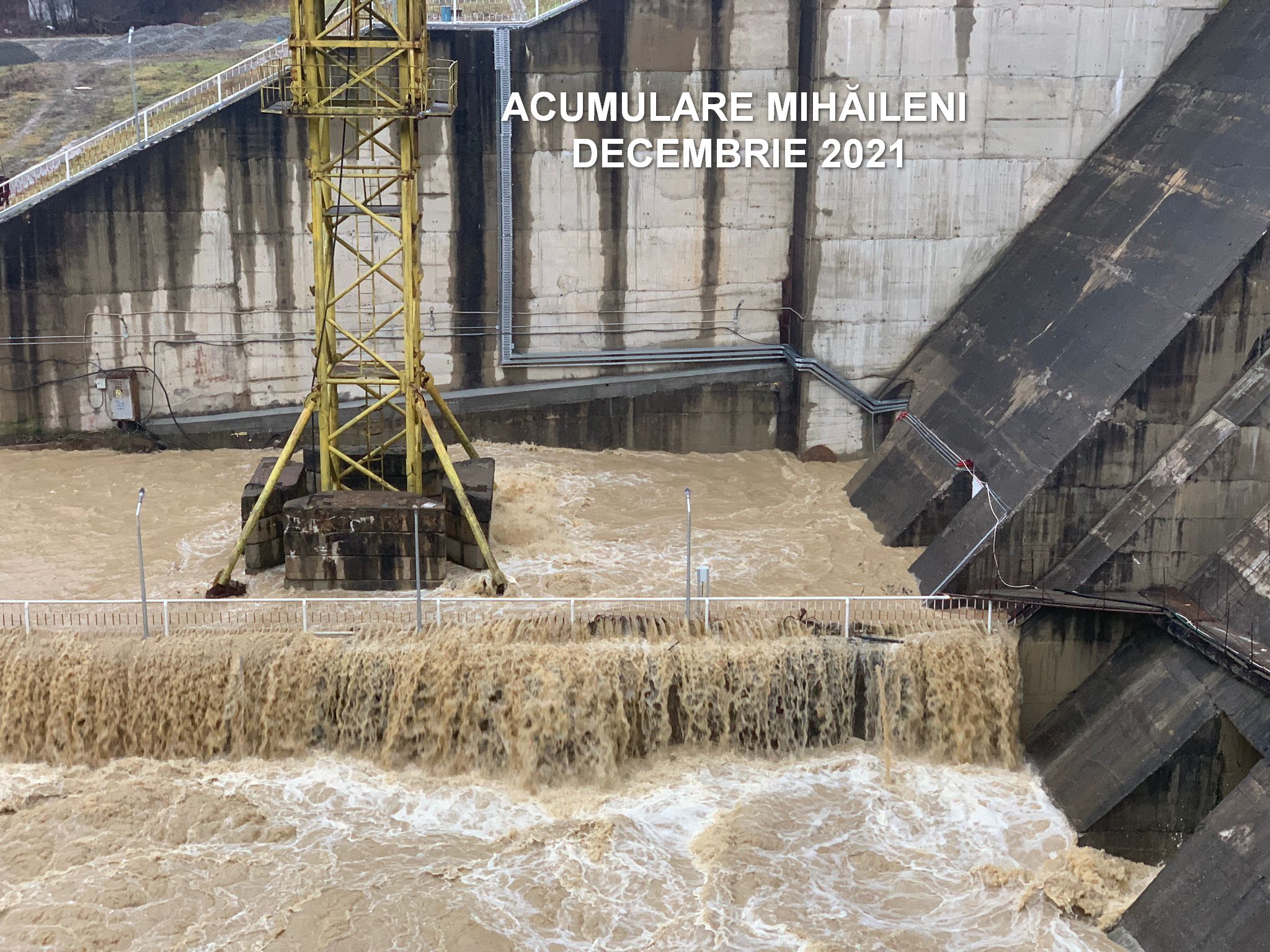 Controversele barajului de la Mihăileni: autorizația de construire emisă în comunism a fost anulată. „Este un exemplu clasic de proiect fosilă, o relicvă a ingineriei hidrotehnice” 