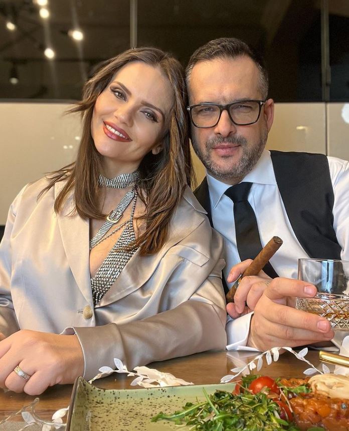 Cristina Șișcanu, declarații cu ochii în lacrimi. Mădălin Ionescu a spus prin ce trece fiul său: „S-a întâmplat ceva în familie”