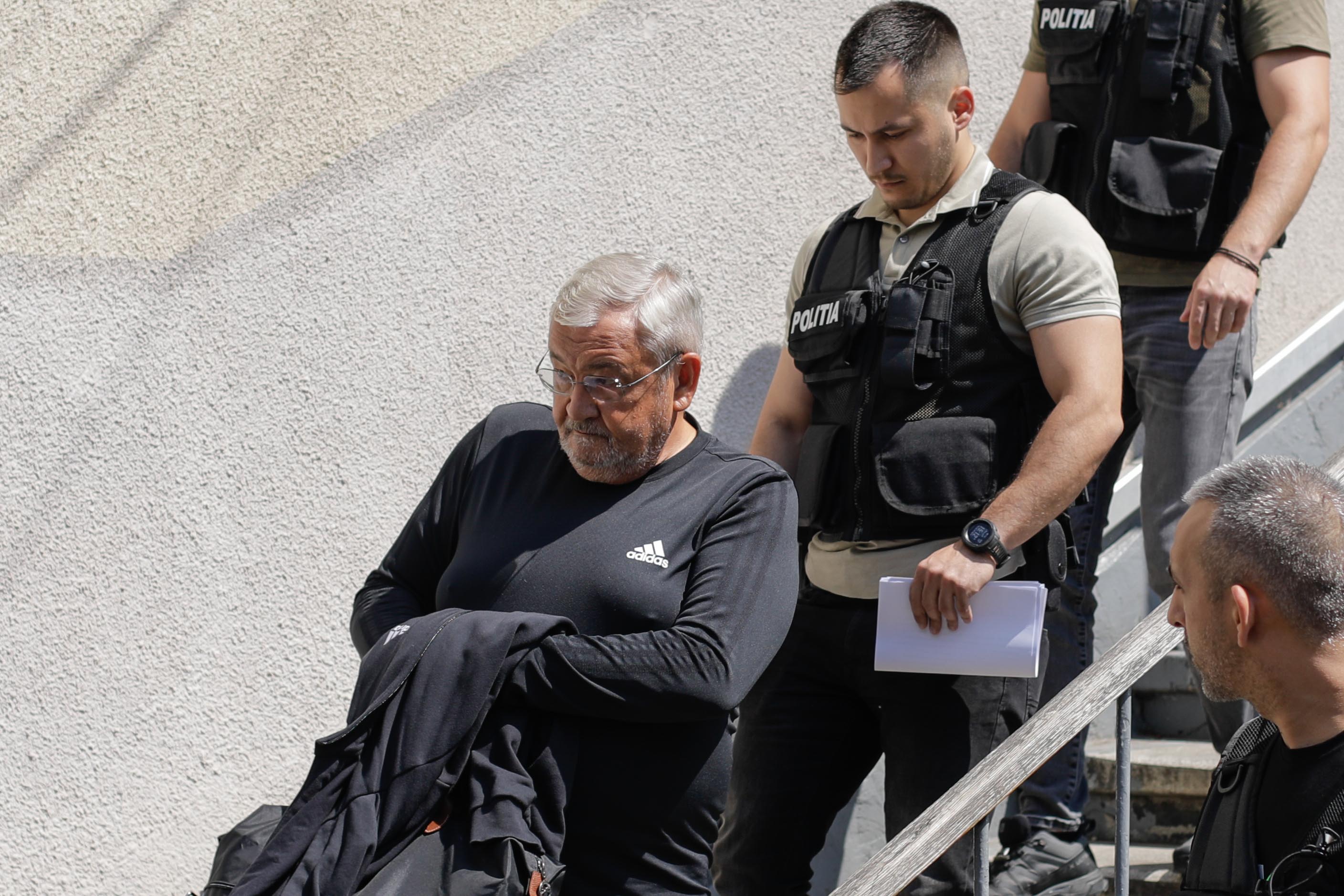Verdict final în dosarul mitei de 20 de milioane de euro. Pedeapsă redusă pentru fostul ministru Sebastian Vlădescu, Boureanu scapă de închisoare, pentru că faptele s-au prescris