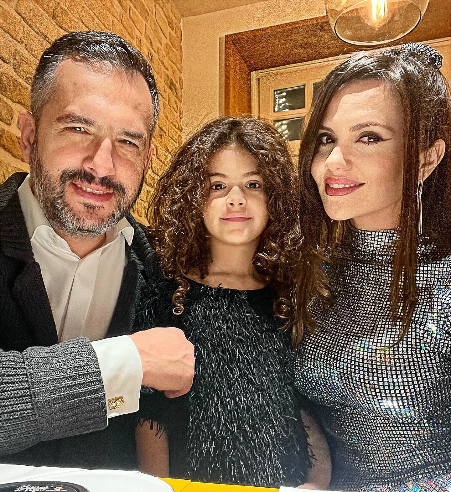 Adevărul despre cum a început relația Cristinei Șișcanu cu Mădălin Ionescu. „El era căsătorit cu acte”
