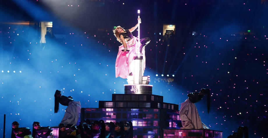 Jennifer Lopez și Shakira, spectacol în pauza de la Super Bowl