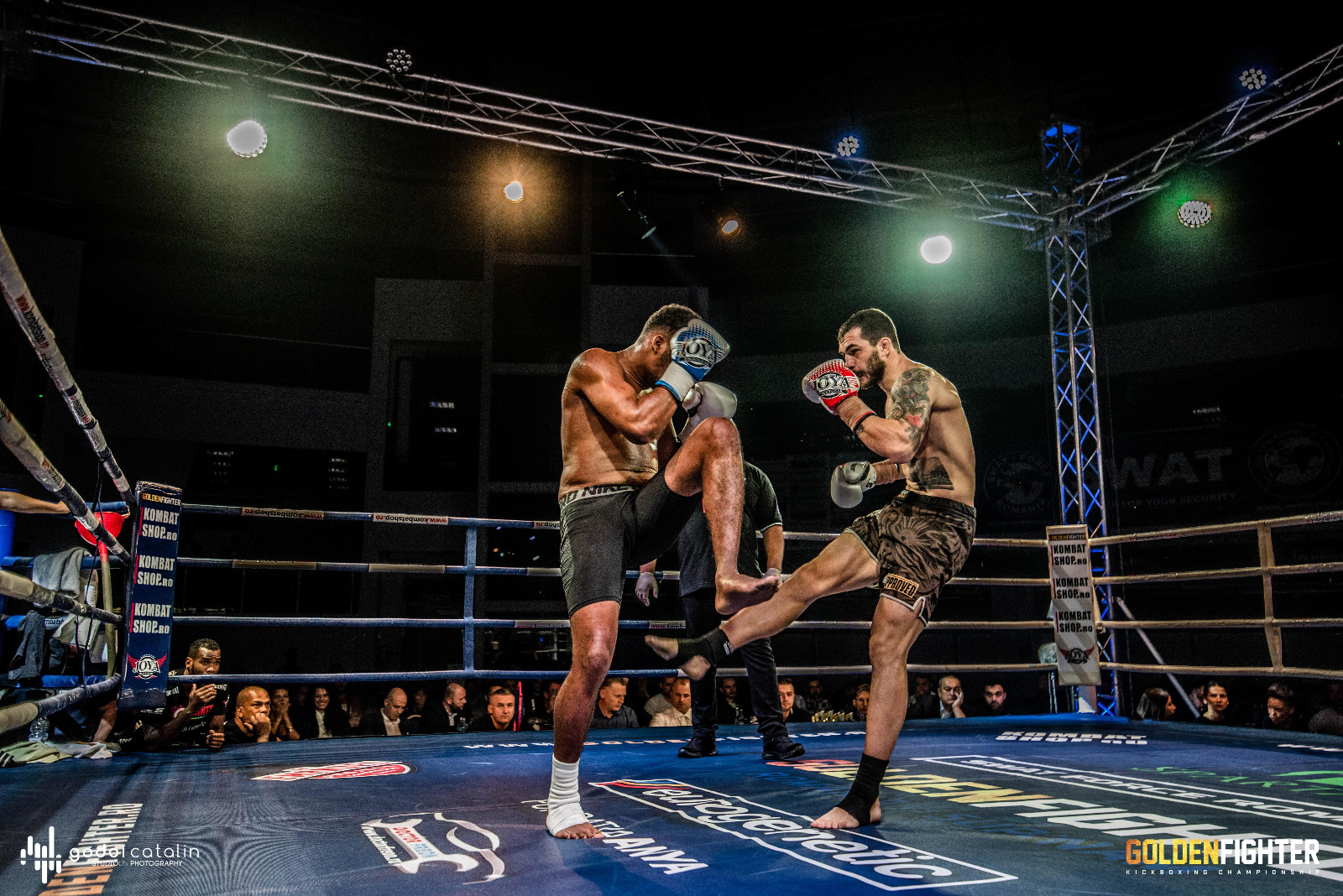 Meciuri spectaculoase la Golden Fighter Craiova. Centura intercontinentală WKU a fost câștigată de Adrian Mitu FOTO&VIDEO