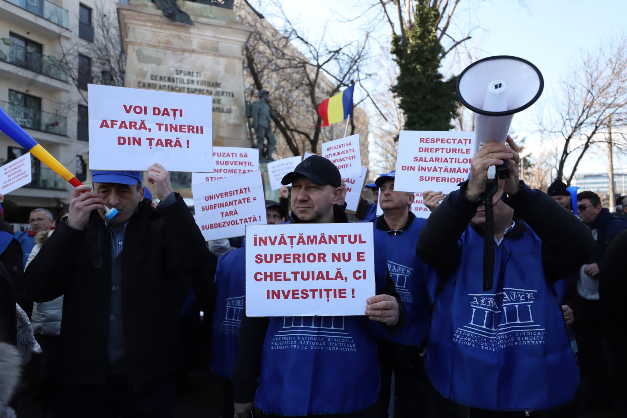 Sindicatele din Educație, protest în fața Palatului Cotroceni. Sunt așteptați să iasă în stradă peste 500 de profesori și studenți
