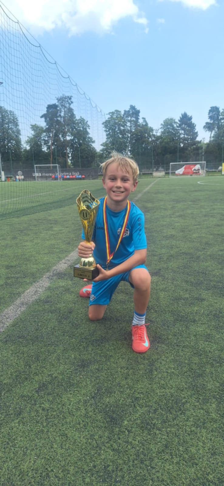 Un copil român a fost umplut de sânge după ce a fost împins de pe tobogan, într-un aquapark din Turcia: „Scuipa gingie! Familia agresorului se amuza. Milan e fotbalist la Viitorul Cluj”