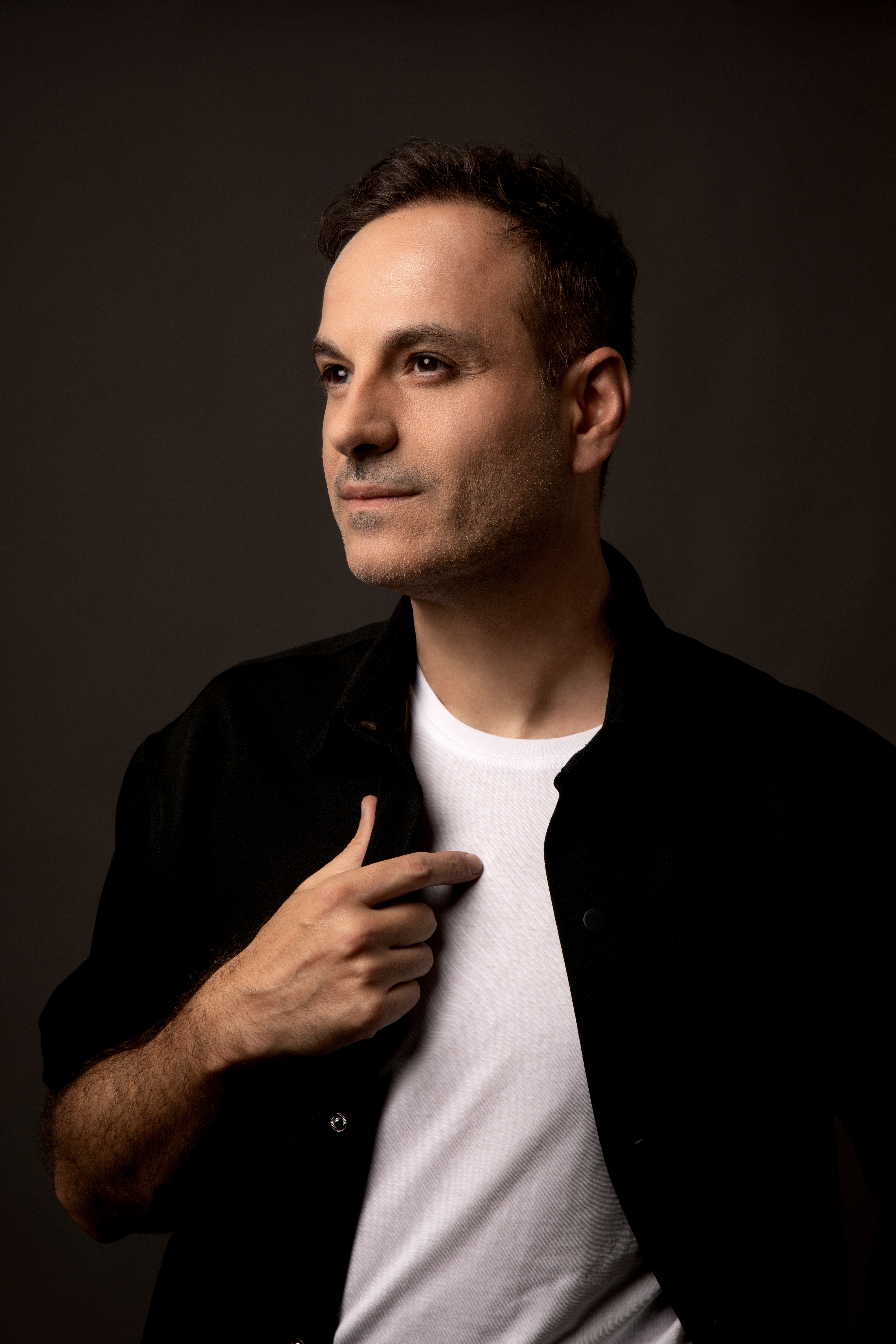 Claudiu Mirică, fostul solist al trupei Stigma, revine în România după 15 ani petrecuți în Franța. Artistul va susține un concert, pe 12 septembrie