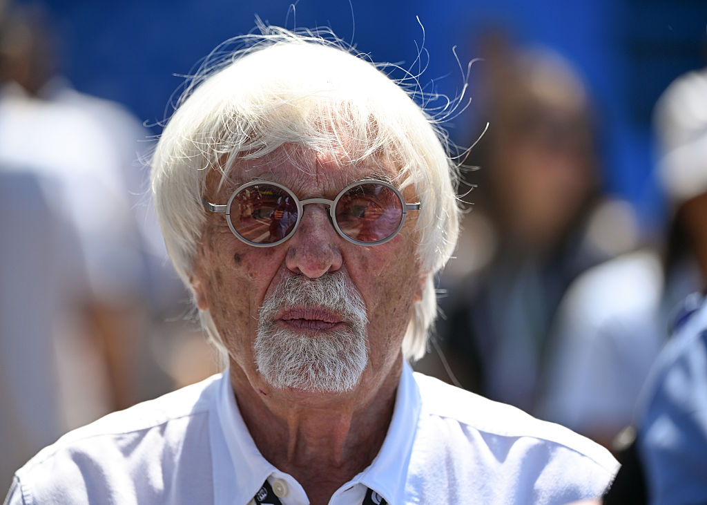 Meglepő, miért vitt magával sörétes puskát Portugáliába Bernie Ecclestone – Ilyen büntetést kaphat