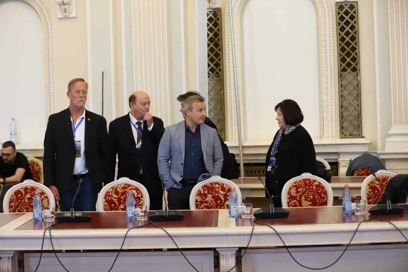 Dumitru Prunariu, singurul român care a zburat în Cosmos, aniversat în Senat după 45 de ani de la misiunea Soyuz 40