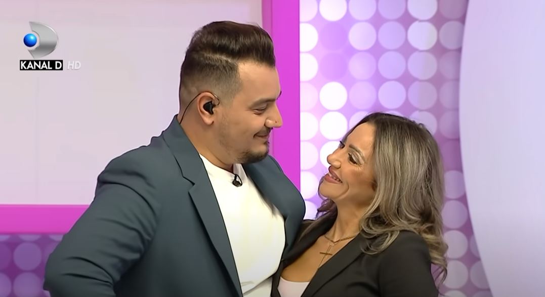 Bursucu, despre cea mai mare gafă pe care a făcut-o în direct. Cât costă tricourile pe care le poartă la TV: „Investesc în ceasuri”