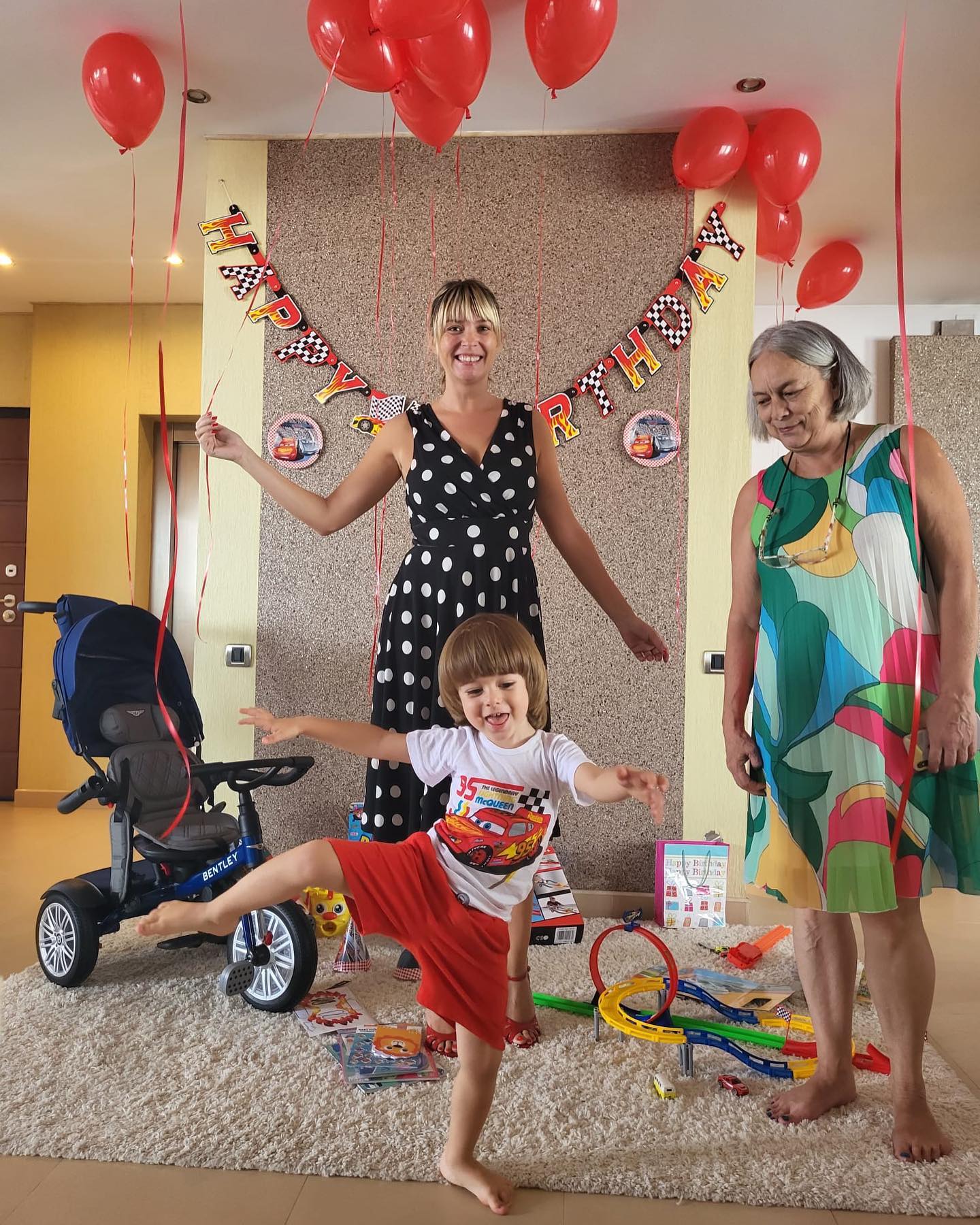 Diana Dumitrescu a împlinit 39 de ani. Cum își petrece ziua de naștere: „Unicul și singurul cadou adevărat e Carol”