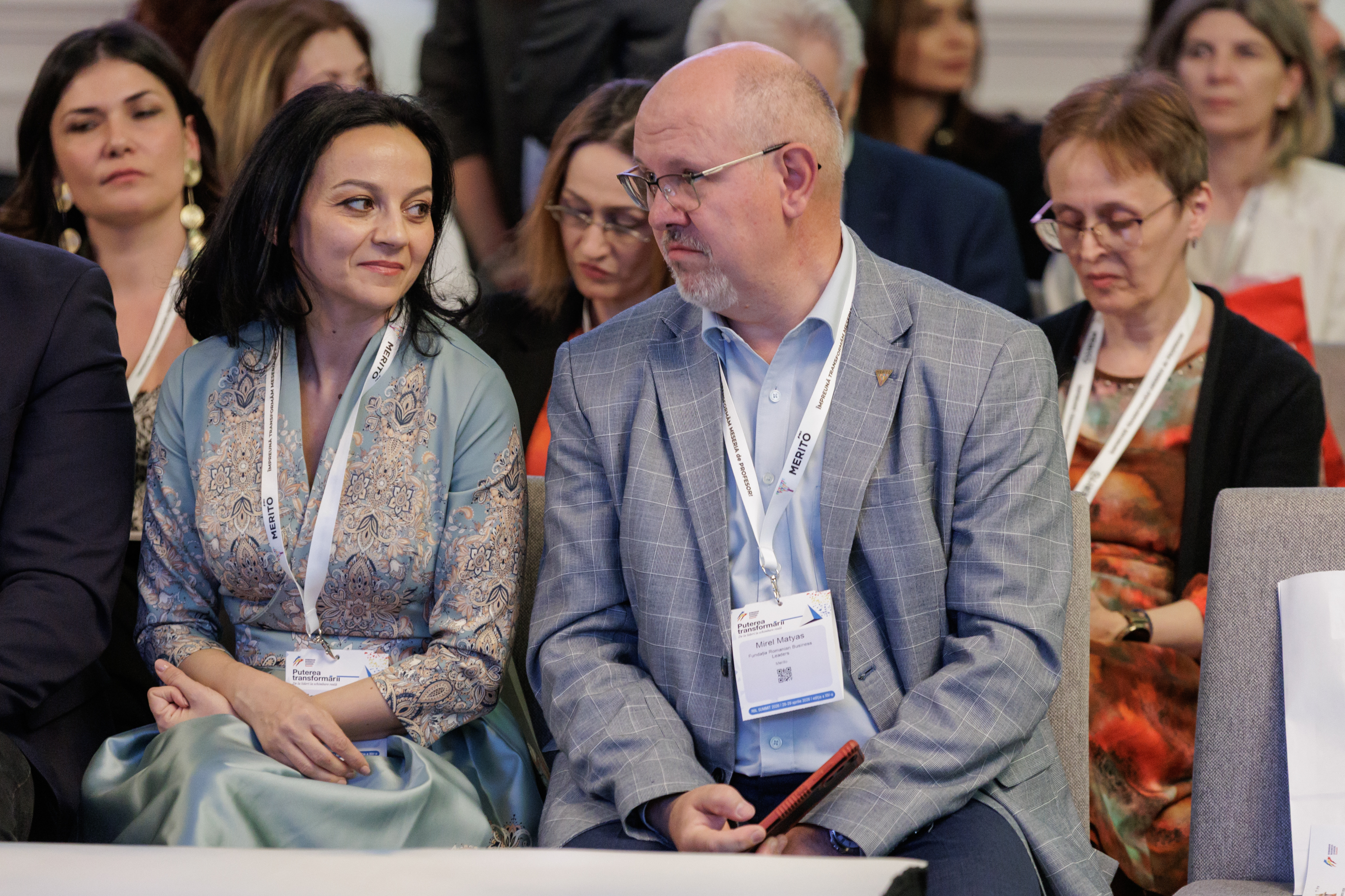 Gala MERITO 2026. Ce a spus ministrul Mihai Dimian despre secretarul de stat Sorin Ion, de toată sala a izbucnit în hohote de râs