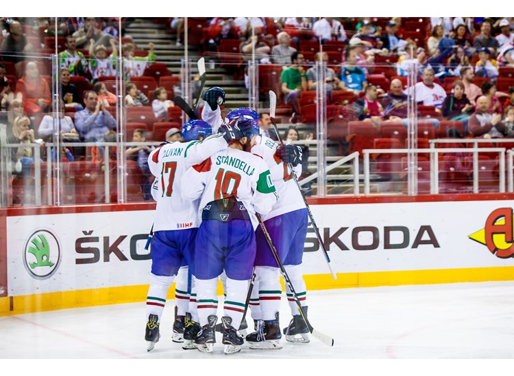 Marea Britanie și Italia au promovat în Grupa Mondială a Campionatului Mondial de hochei pe gheață. Calificare dramatică. Britanicii revin în elită după 24 de ani | FOTO&VIDEO