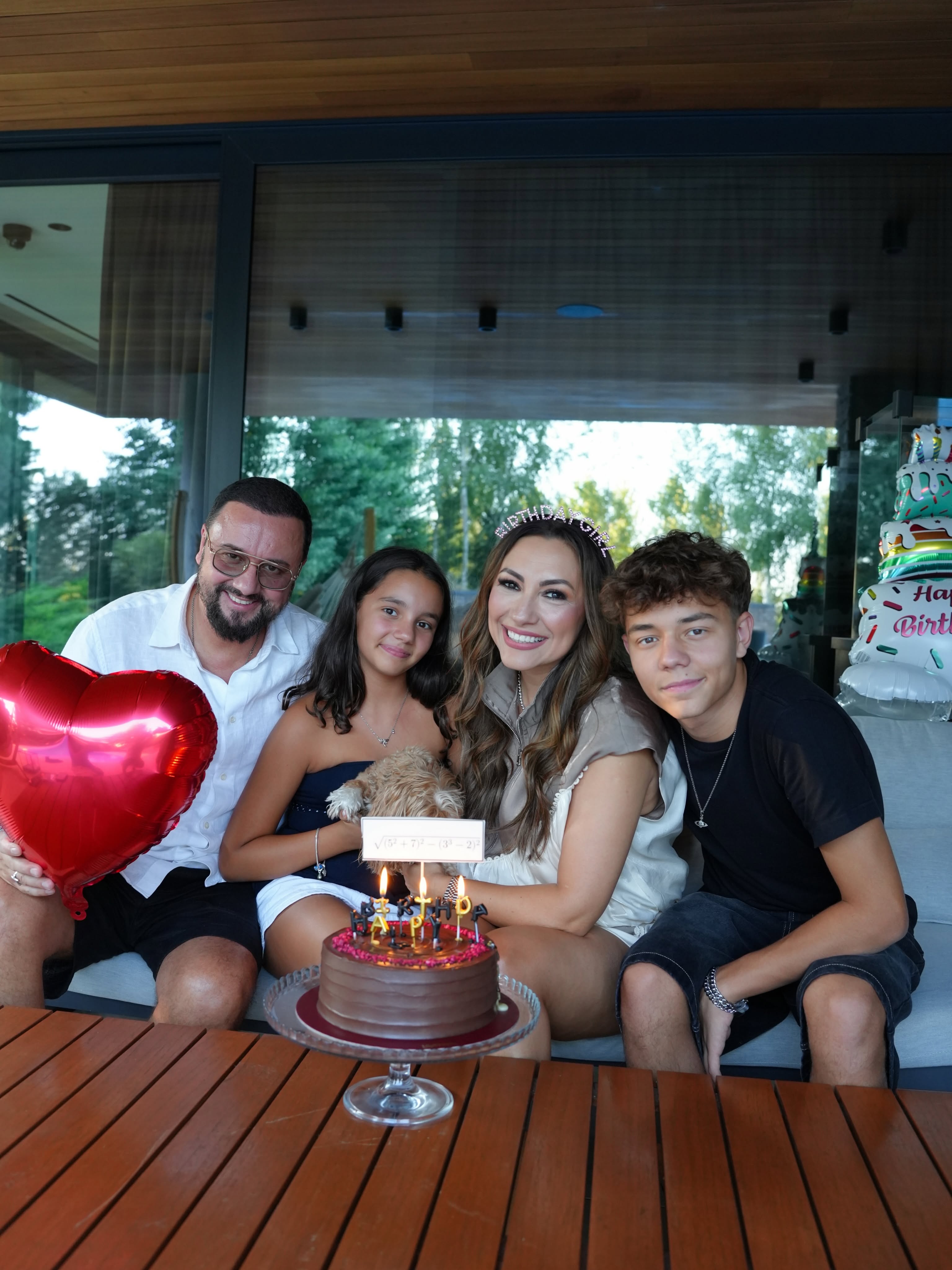 Câți bani plătesc Andra și Cătălin Măruță pentru educația celor doi copii în 2026. David și Eva studiază în mediul privat