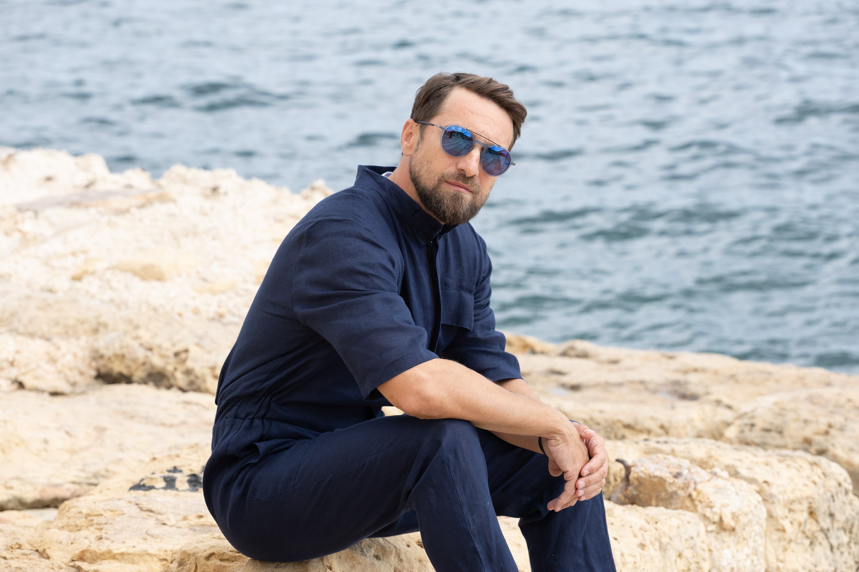 Cele trei cuvinte prin care Mircea Badea i-a caracterizat pe Răzvan Simion și Dani Oțil: „De când sunt eu coleg cu nu știu ce Gigel?”
