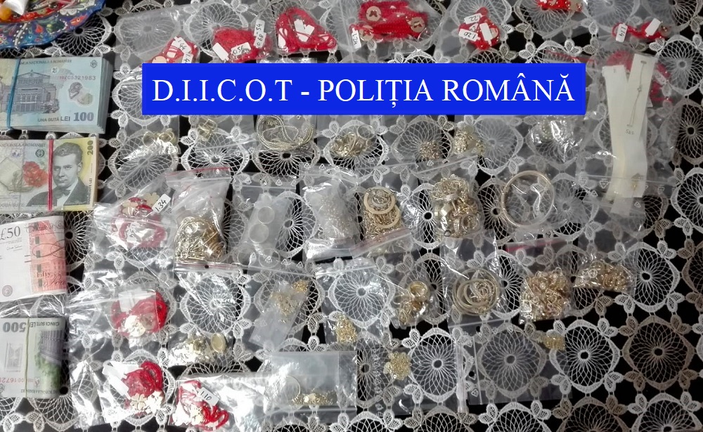 Imagini cu kilogramele de aur ridicate de la percheziții! Fratele lui Cătălin Moroșanu, printre suspecții grupării