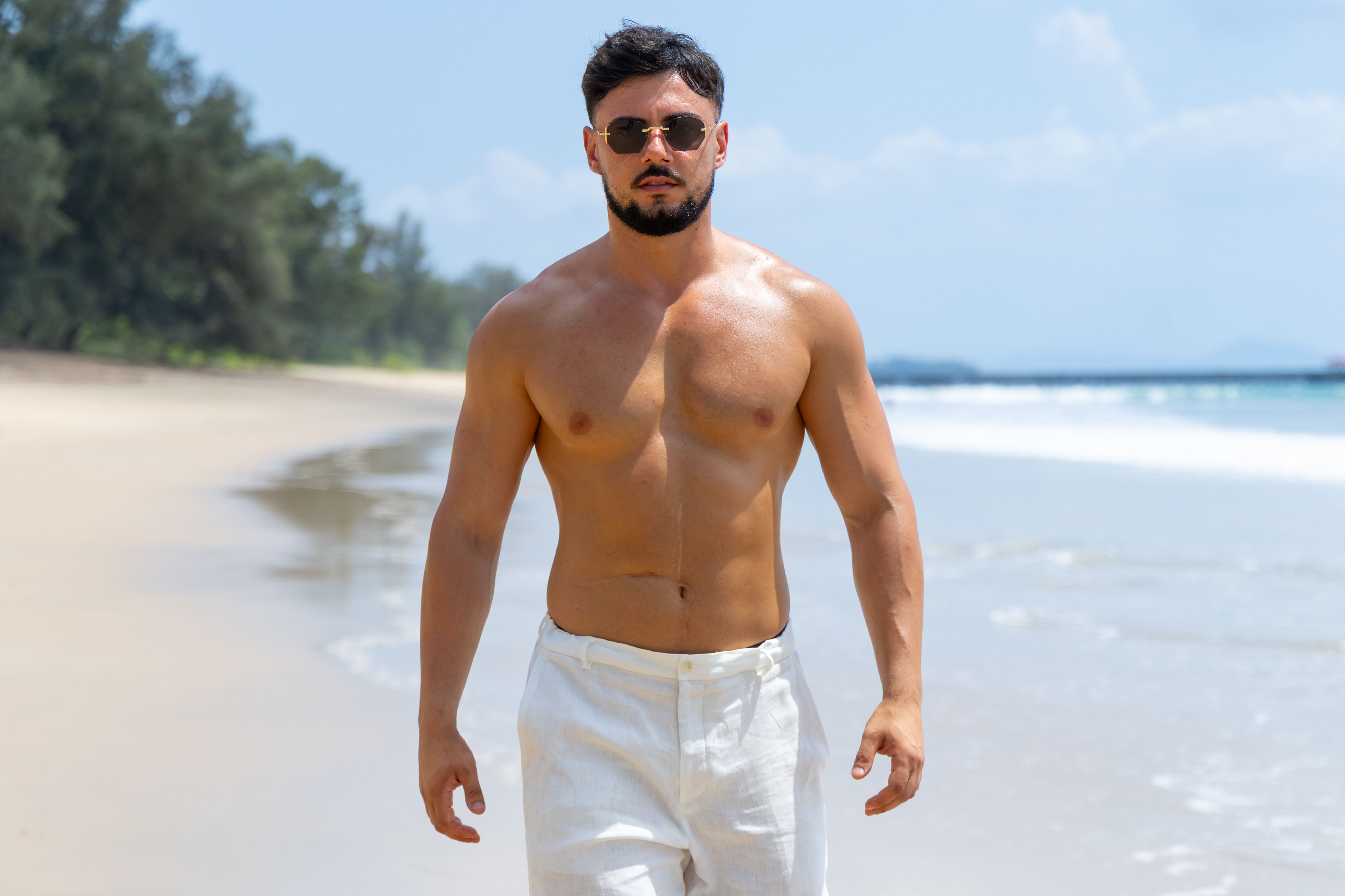Cine este Iulian Bogdan, ispită la Insula Iubirii 2026. Lucrează la căile ferate din Italia