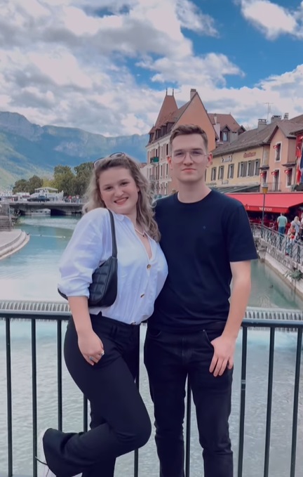 Cum arată băiatul lui Carmen Negoiță și al lui Ionuț Negoiță. Harold are 20 de ani și studiază acum în Elveția