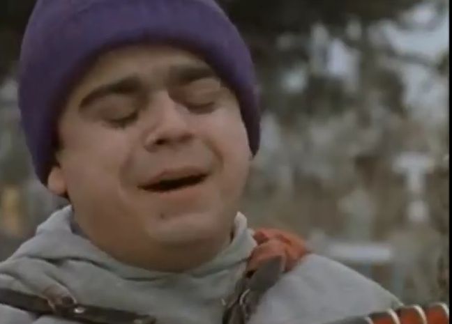 Filmare de mult uitată cu Adi Minune. La 22 de ani cânta la mormântul unui lăutar în "Gadjo Dilo" | VIDEO