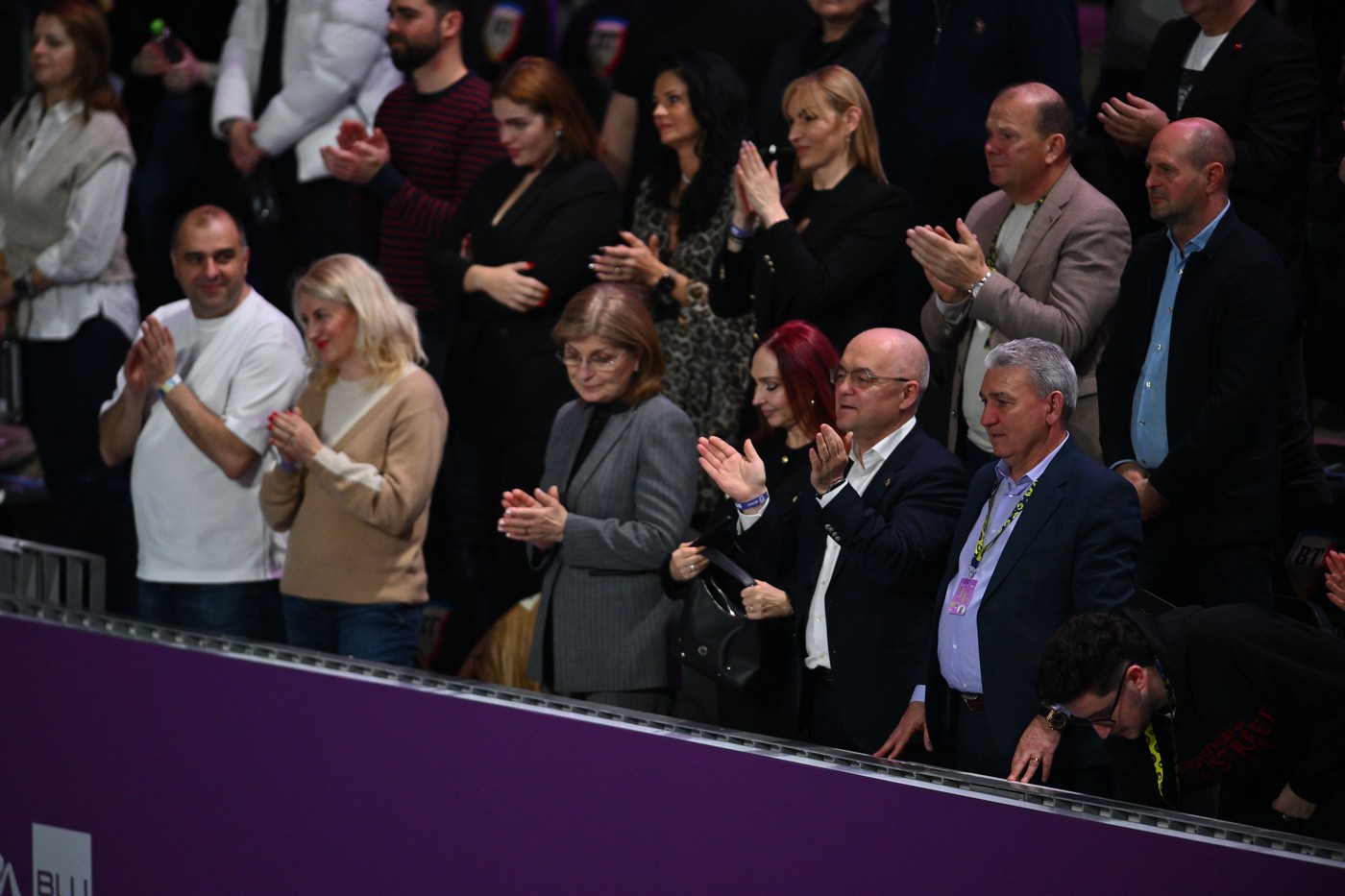 Imagini emoționante cu Simona Halep și părinții ei după anunțul retragerii din tenis: „Mulțumesc mama și tata”. Gestul făcut față de mama ei