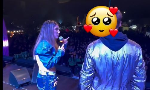 Adda, șocată de vorbele unui puști, după ce l-a invitat pe scenă alături de ea: „Generația viitorului. Trist!”