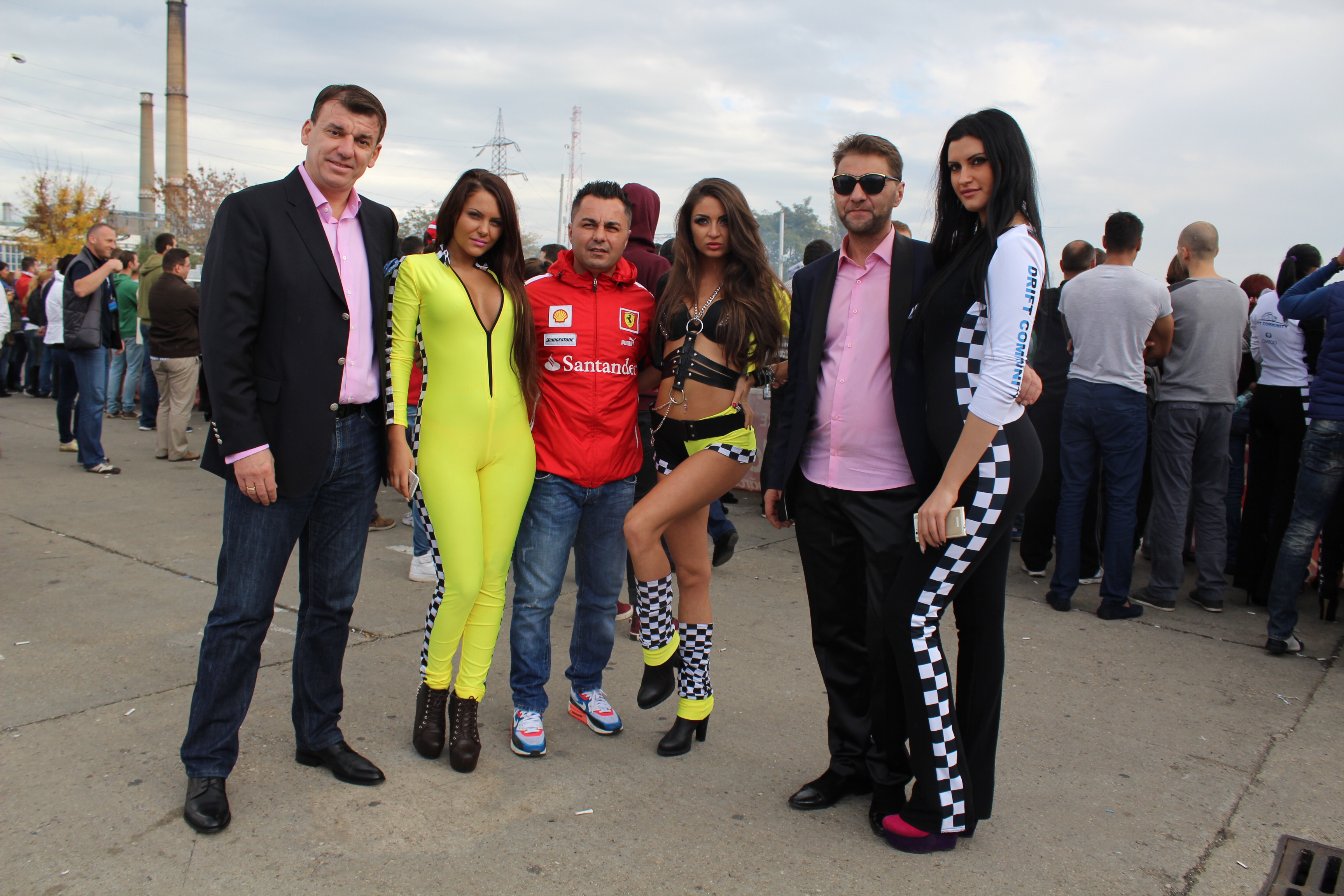 FOTO & VIDEO / Cei mai buni piloţi de drift s-au întrecut la primul Grand Prix organizat de Romanian Drift Community