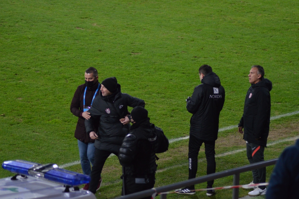 Liga 1, etapa a 26-a. FCSB, salvată de Florin Tănase, în prelungirile meciului cu Mediașul