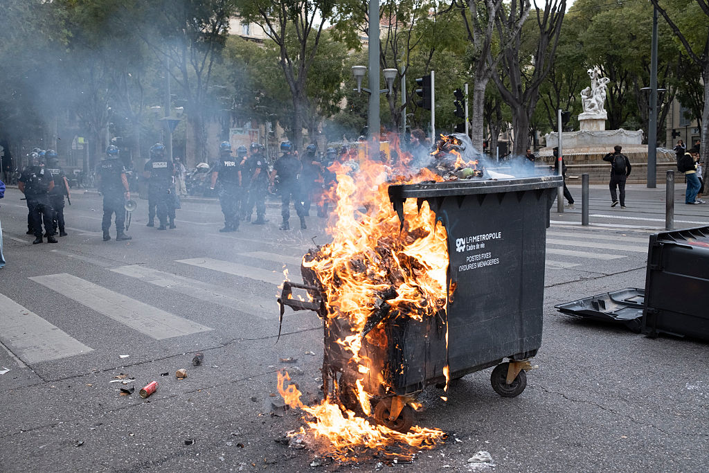 Studenții francezi continuă protestele în Franța