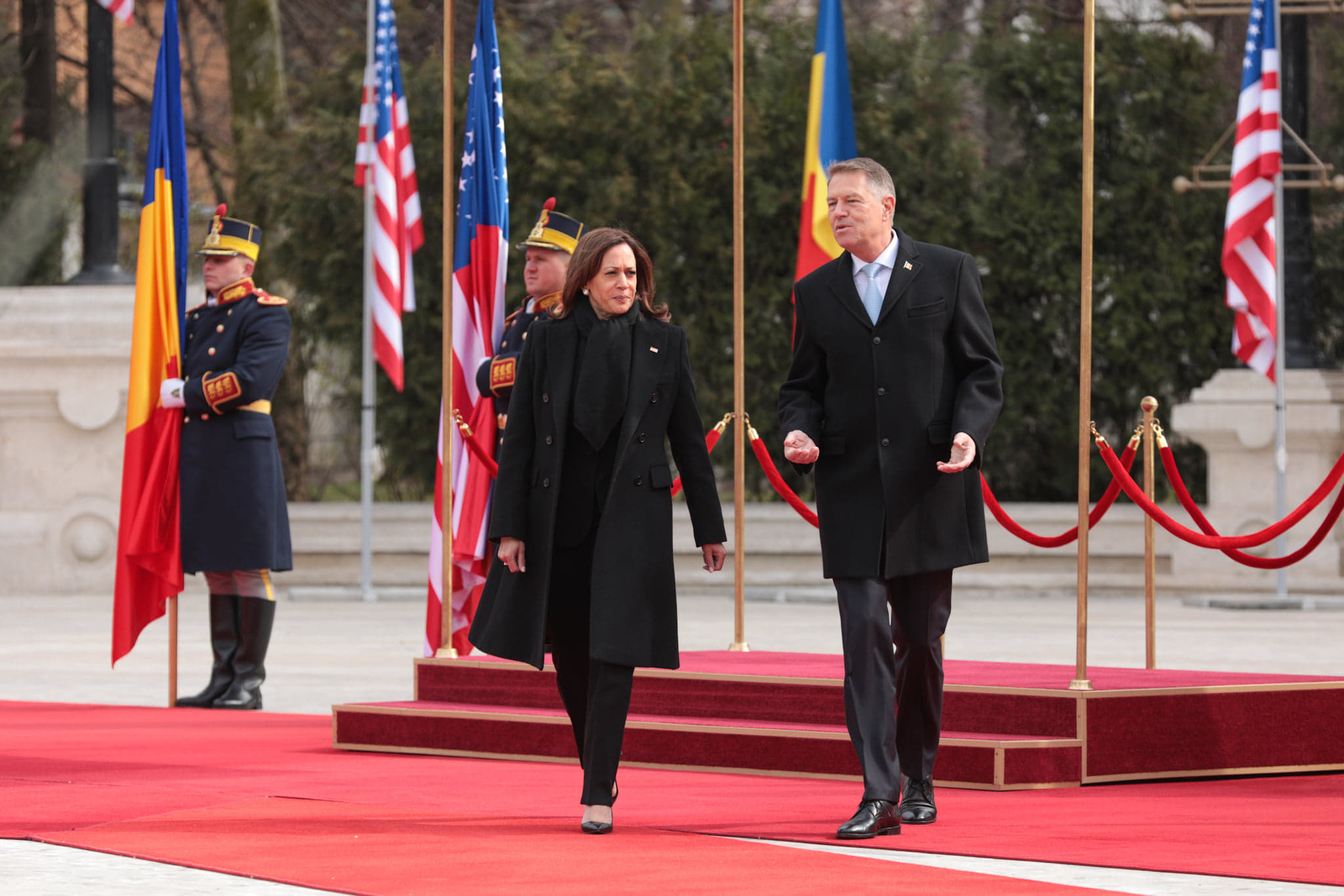 Kamala Harris, vicepreședinta SUA, mesaj pentru români: „Am văzut cum ați primit refugiați și știm greutățile pe care le întâmpinați. Ați arătat așa mult curaj”