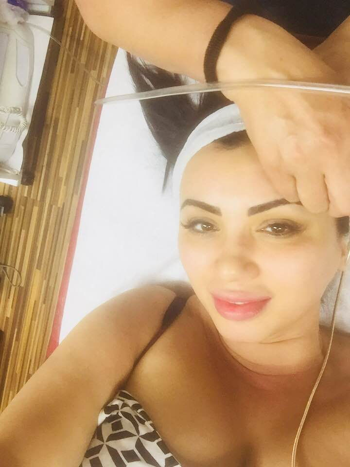 Adriana Bahmuțeanu, cu sânul la vedere. S-a dus la masaj, dar un detaliu i-a scăpat | FOTO