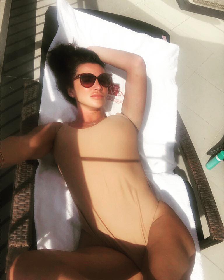 Mara Bănică, topless în vacanță. Imaginea începutului de an cu jurnalista | FOTO