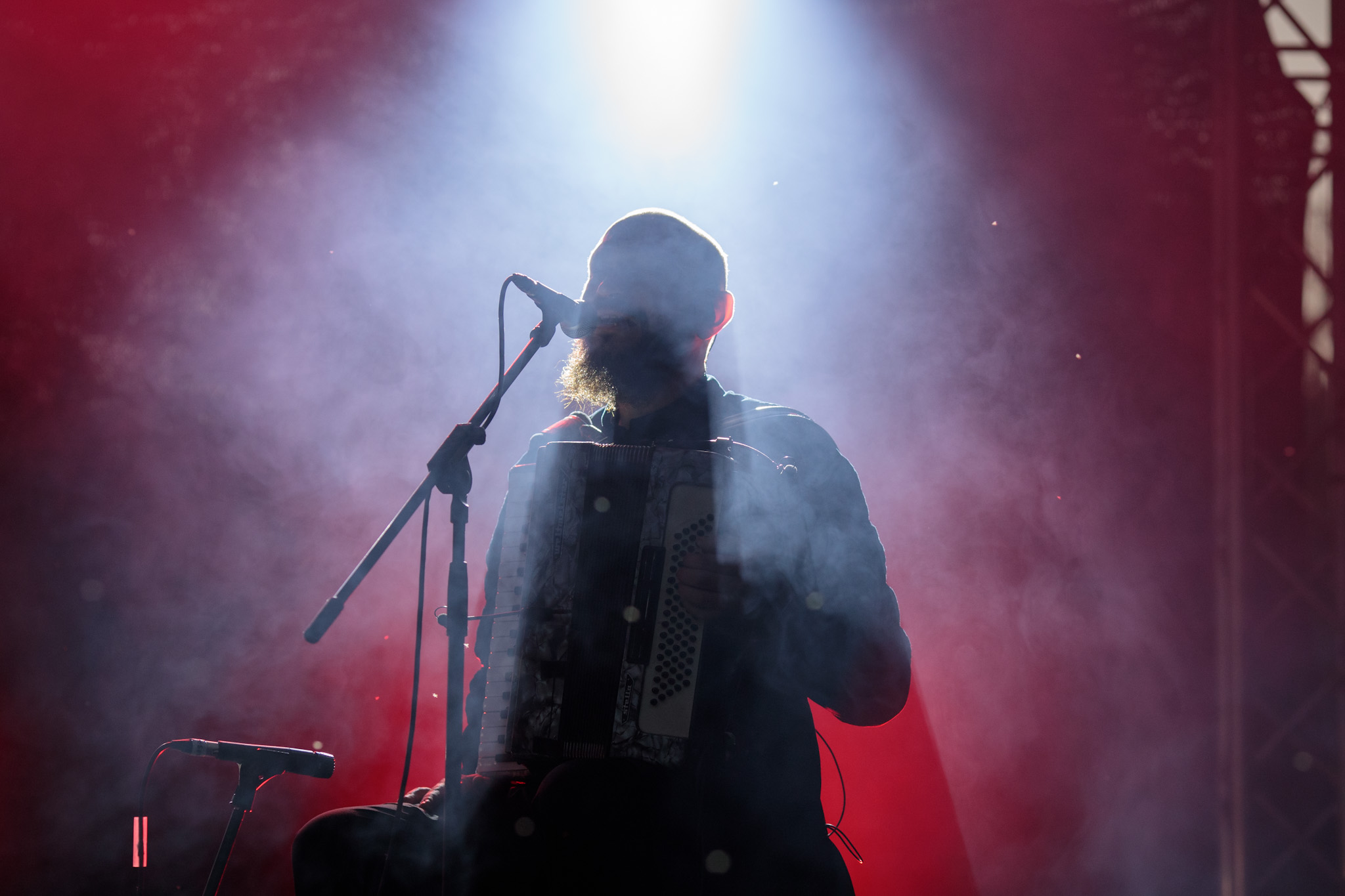 INTERVIU cu trupa DakhaBrakha din Ucraina, înaintea concertului de la TIFF: „Rudele noastre din Rusia se uită la TV și cred propaganda, nu pe noi”