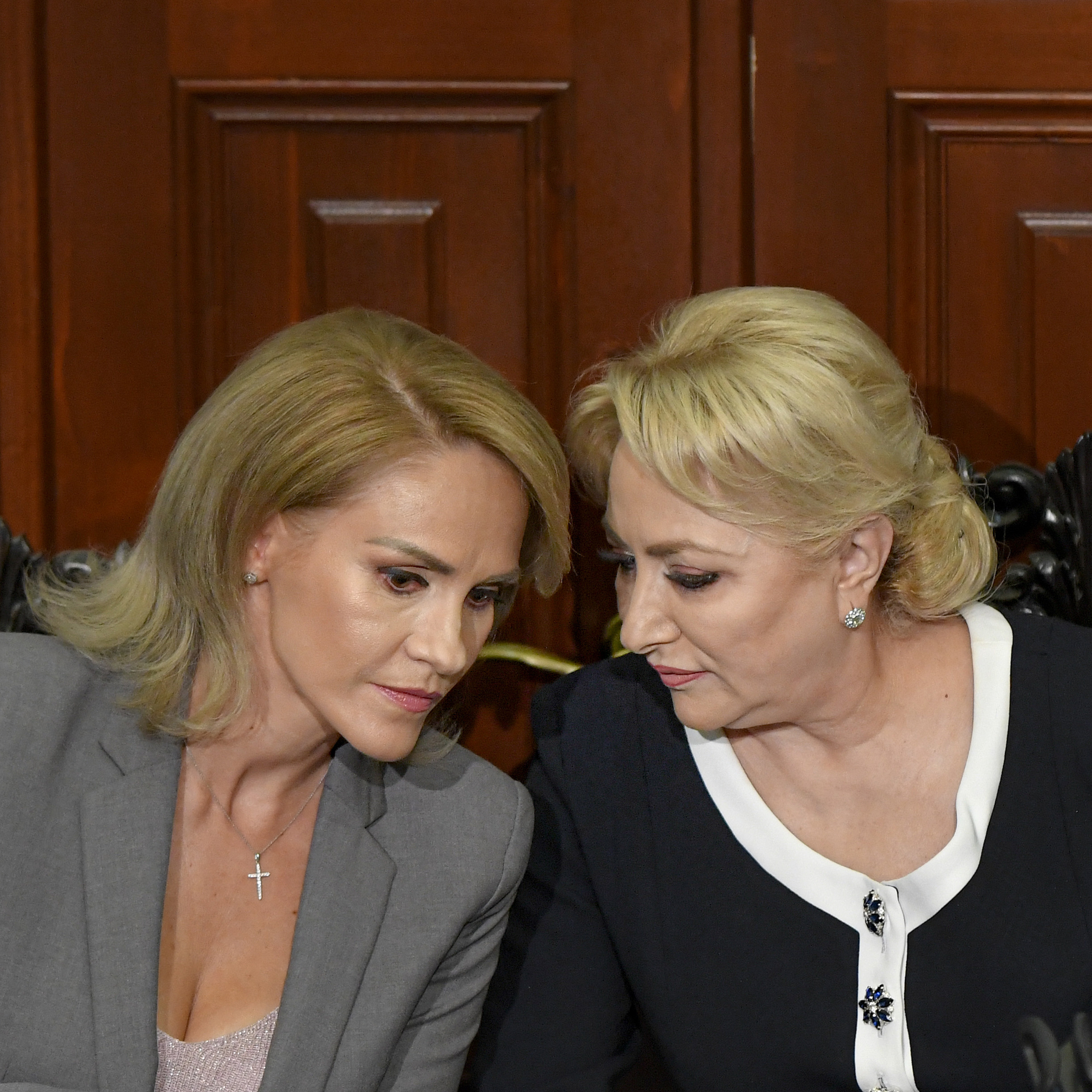 INTERVIU | Viorica Dăncilă, despre câteva episoade controversate din cartea sa. Cum ar fi fost sabotată de Ciolacu și Stănescu și ce spune acum despre PSD