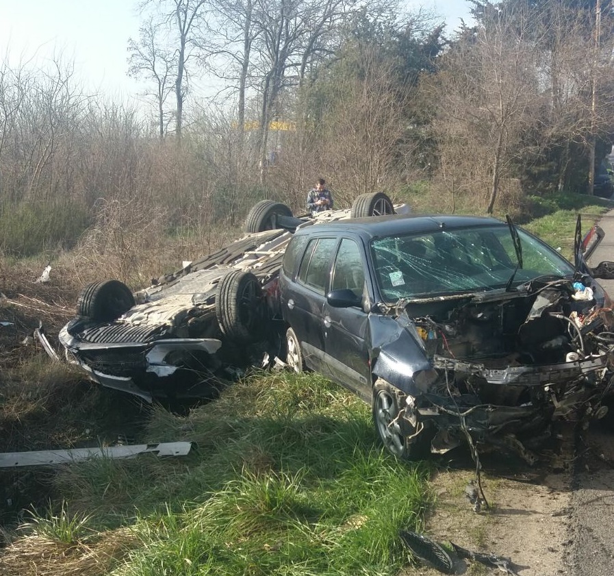 FOTO/ Șase răniți, într-un grav accident petrecut lângă Neptun. La fața locului intervine inclusiv elicopterul SMURD