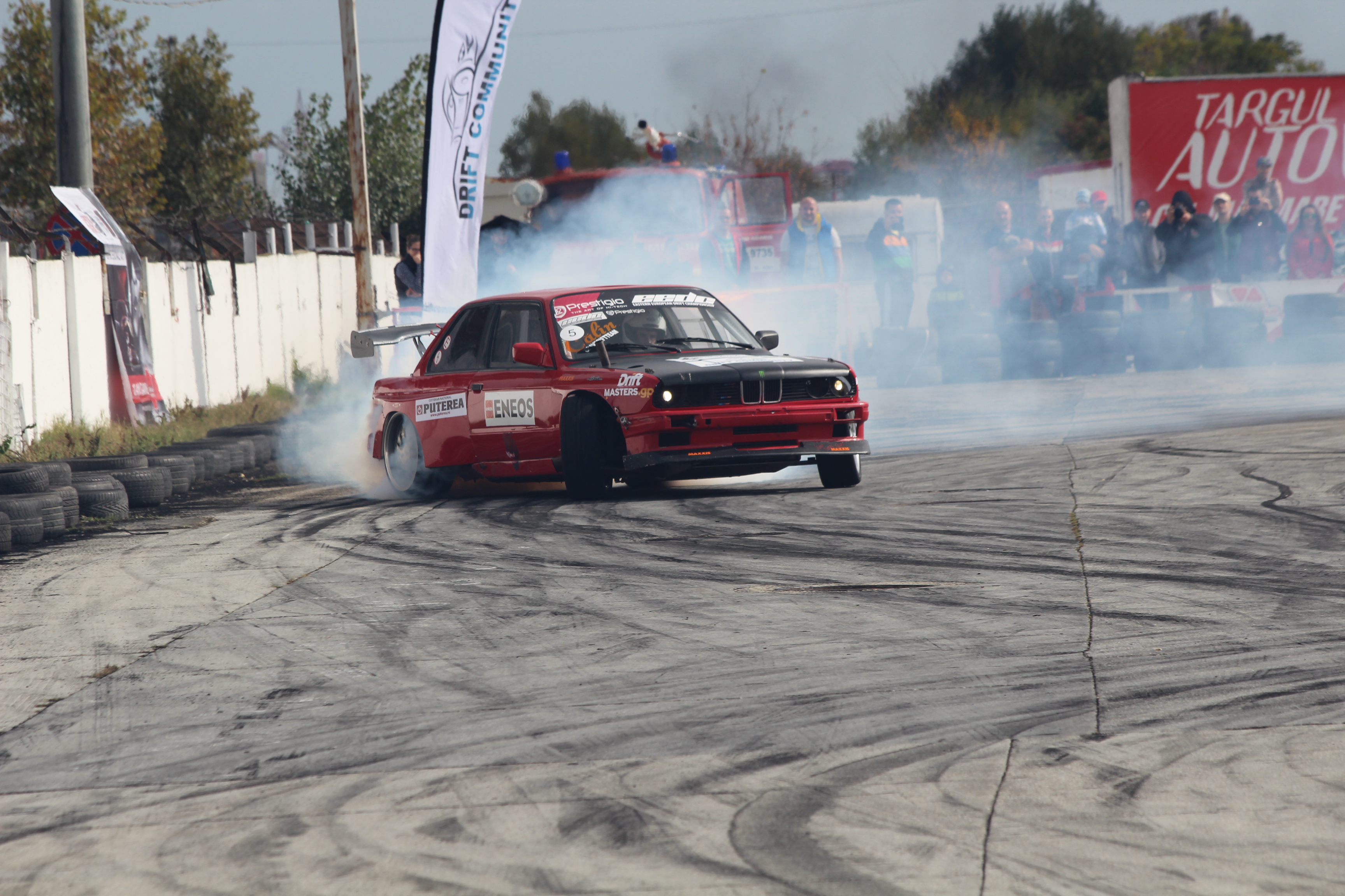 FOTO & VIDEO / Cei mai buni piloţi de drift s-au întrecut la primul Grand Prix organizat de Romanian Drift Community