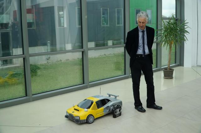 Motor unic în lume, realizat cu o imprimantă 3D de un cercetător din Brașov