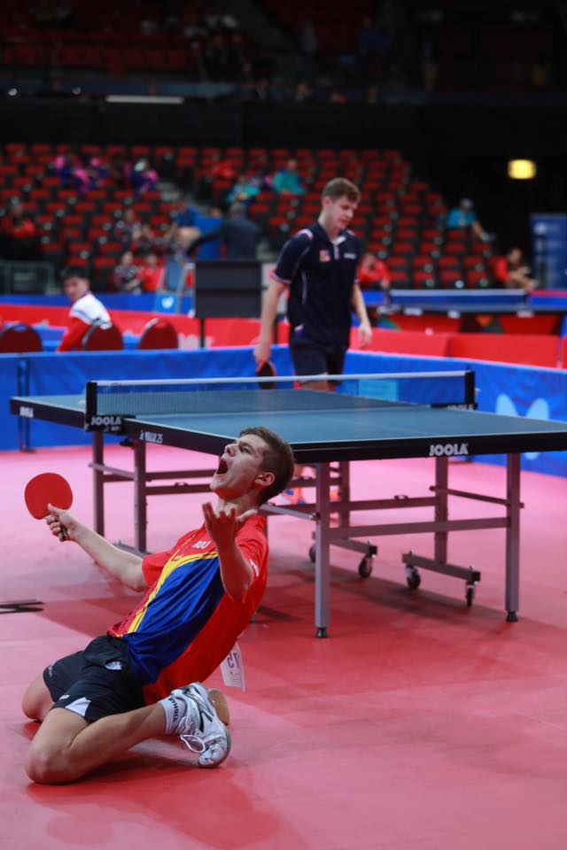 Tenis de masă. Echipa masculină a României, locul 5 la Mondialele de juniori, iar echipa feminină, pe 6