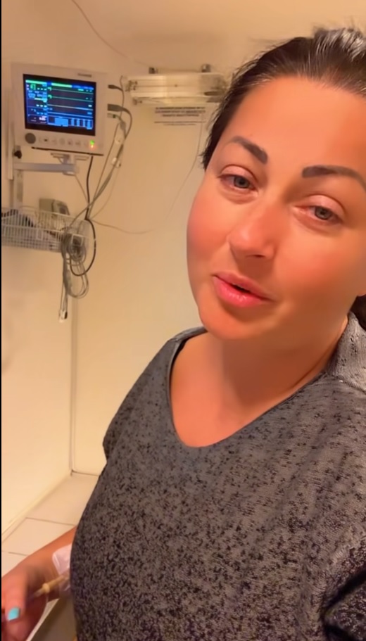 Gabriela Cristea, la spital chiar în ziua în care trebuia să revină la TV. A apărut cu perfuzia în mână: „Va trebui să stau în concediu medical”