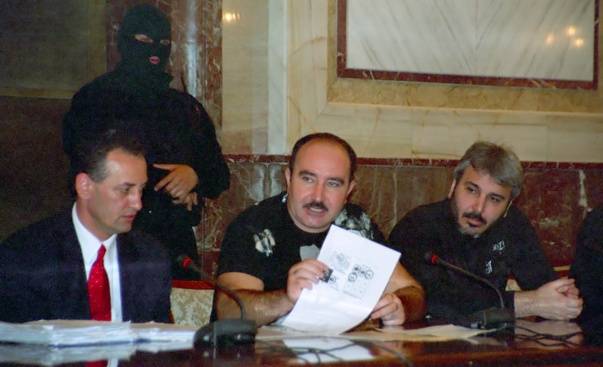 Unde poți vedea serialul documentar „Cămătarii”, despre Nuțu și Sile Cămătaru. Când apare următorul episod