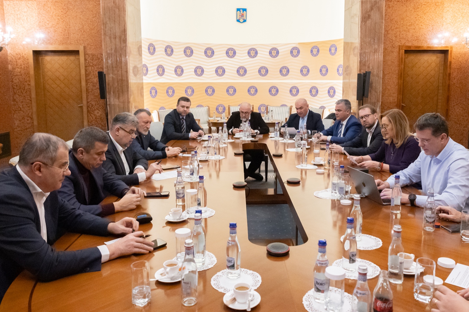 PSD, PNL, USR și UDMR, prima negociere pentru formarea viitorului Guvern: „Posibil candidat comun la alegerile prezidențiale”