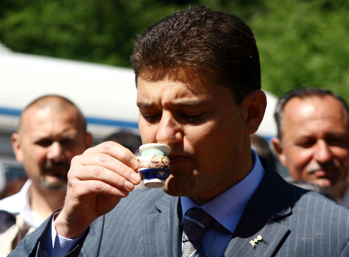 A apărut o nouă înregistrare cu Cristian Boureanu din dormitorul lui. Fostul politician e acuzat de agresiune sexuală