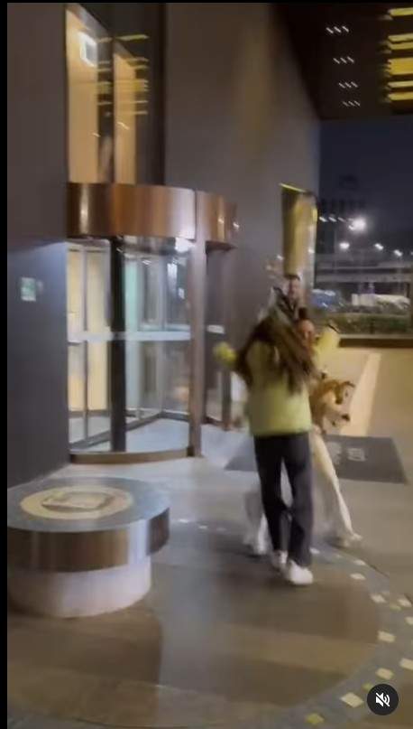 Irina Fodor s-a revăzut cu Răzvan și fiica lor în Coreea de Sud. Imagini emoționante cu familia, după ce nu s-au strâns două luni în brațe