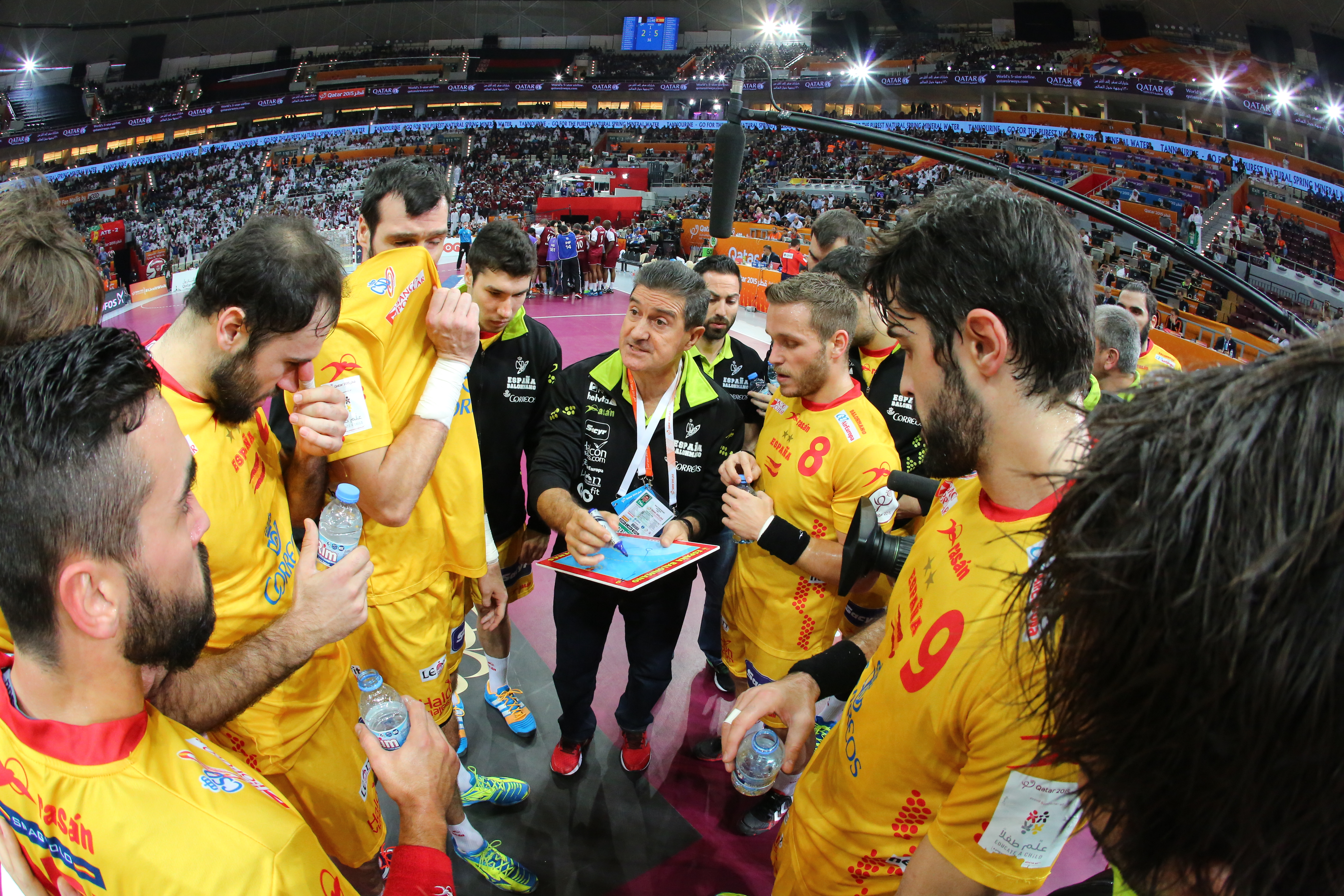 Spania și Croația au câștigat derby-urile grupelor A, respectiv B la CM de handbal