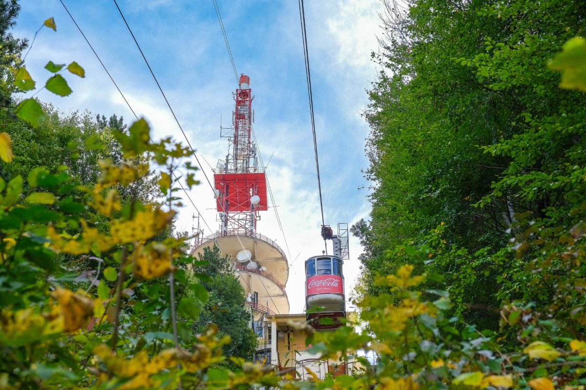 Telecabina de pe Tâmpa intră într-un proces de modernizare. Din 1970 funcționează permanent