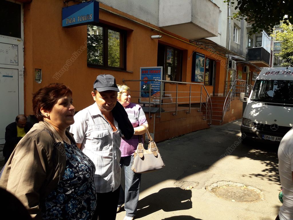 Românii care lucrează în străinătate se întorc în ”țările adoptive”. ”Salariul minim din România îl câștig în trei zile în Spania”