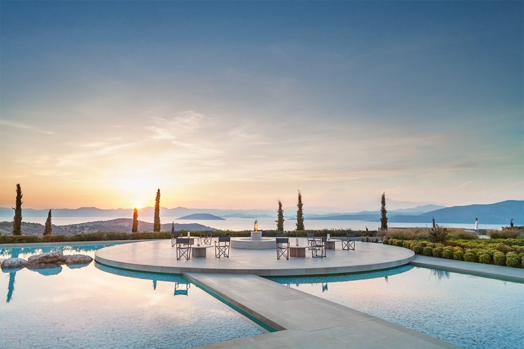 Vila exclusivistă în care Gerard Piqué a petrecut vara, în stațiunea grecească Amanzoe, unde a plătit în jur de 6.000 de euro pe noapte