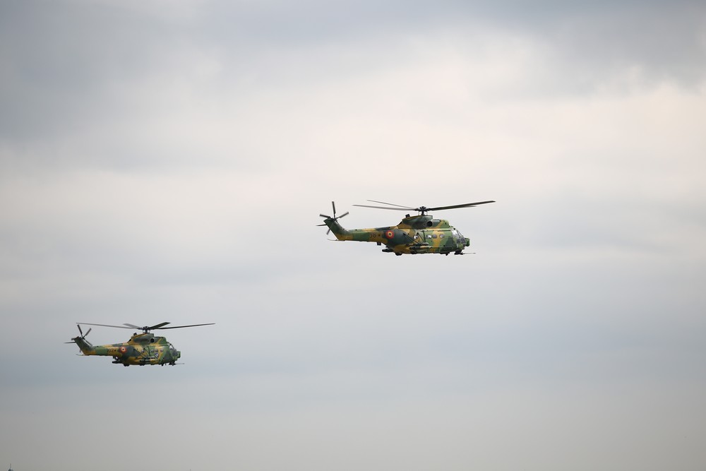 UPDATE. Programul BIAS 2018. Ce se întâmplă la show-ul aviatic cu 150 de aeronave şi peste 100 de piloţi şi paraşutişti din 13 ţări / FOTO&VIDEO