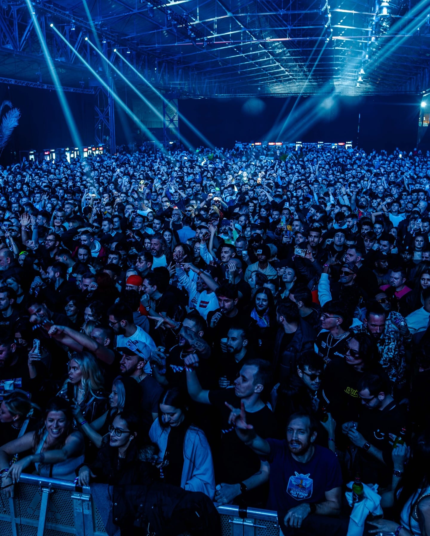 Ce s-a întâmplat la concertul lui Smiley de la Laminor Arena. Autoritățile au intervenit