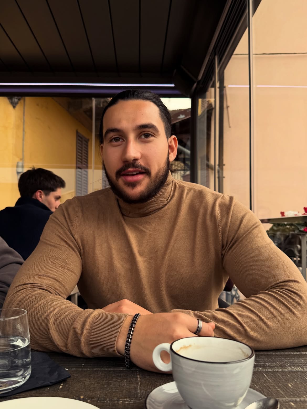 Cine este Mirel Gheorghe, ispită masculină la Insula Iubirii 2026. Are doar 26 de ani
