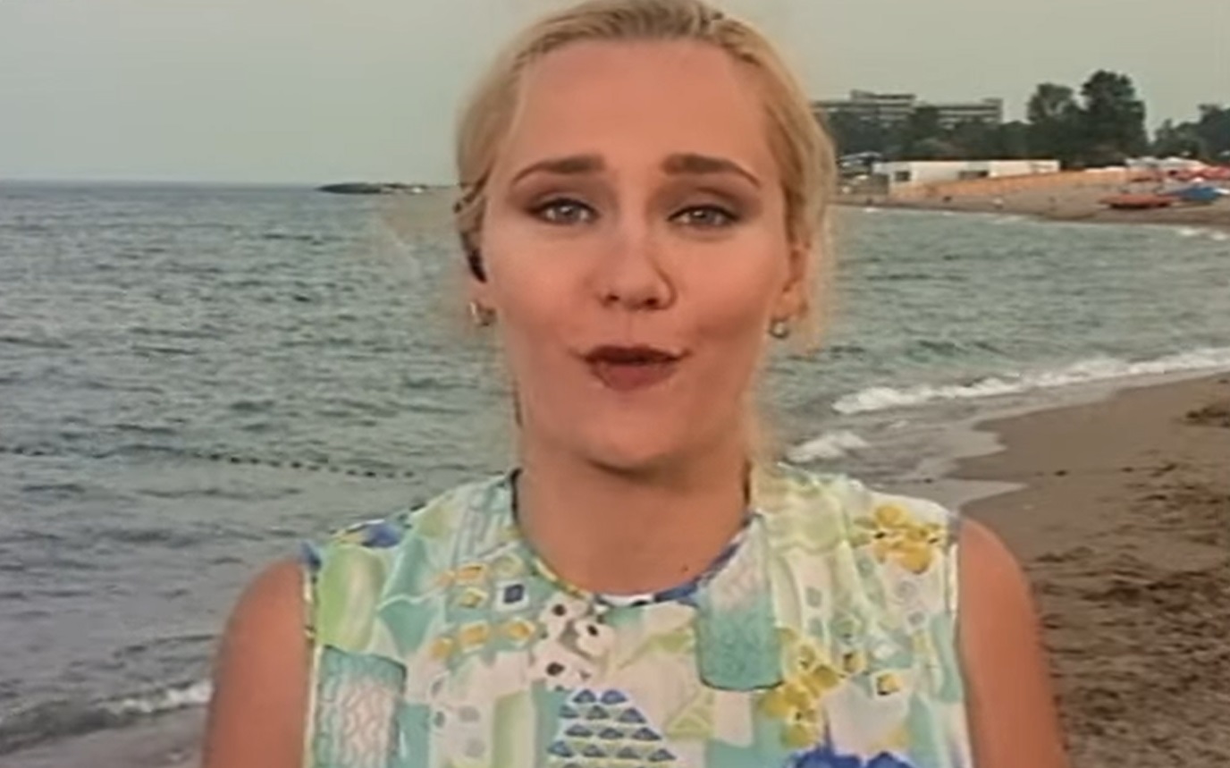 Imagini de arhivă cu Elena Lasconi. Cum arăta înaintea anilor 2000, când era corespondent PRO TV
