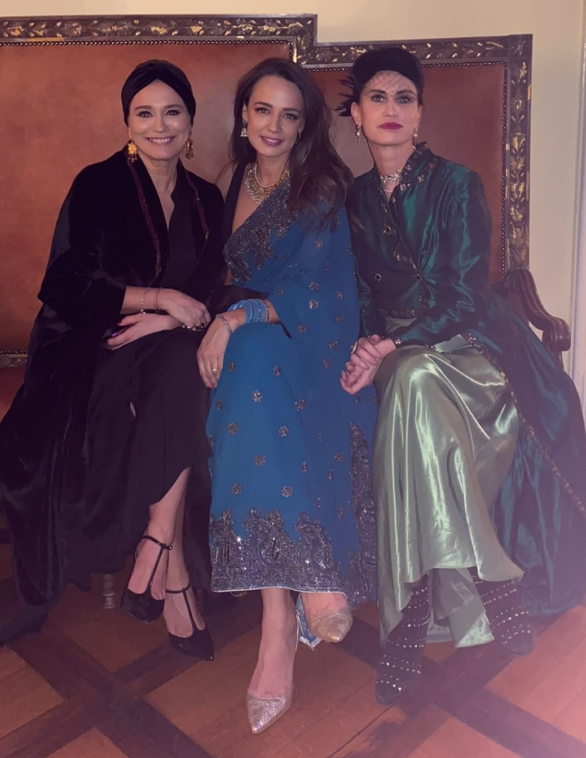 Ținuta purtată de Andreea Esca în noaptea Premiilor Oscar 2025. Vedeta PRO TV a atras toate privirile: „Prieteni, good music, loc superb”