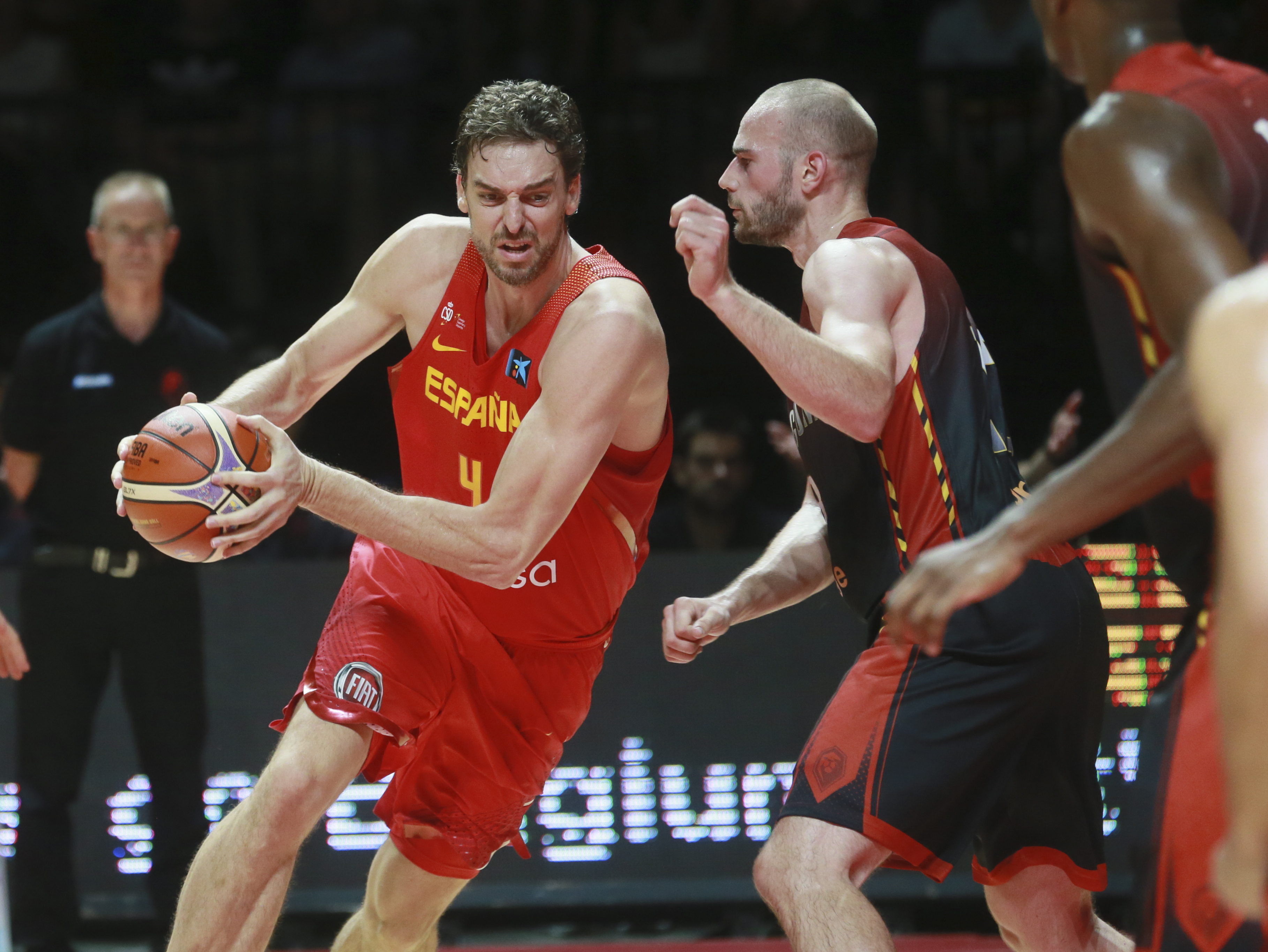 Cine sunt cei mai bogați jucători de la Eurobasket 2017 de la Cluj-Napoca